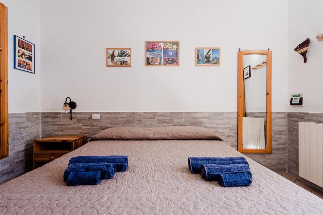 Lauricella Bed And Breakfast Lipari  Luaran gambar